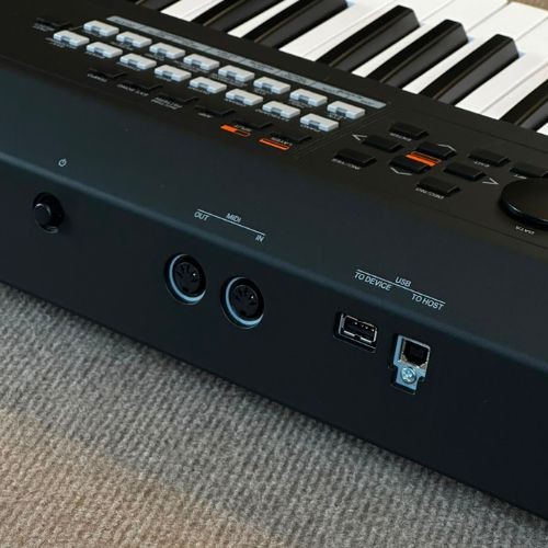 Teclado Yamaha Mx61 bk 61 Teclas Com Sons Motif xs 
