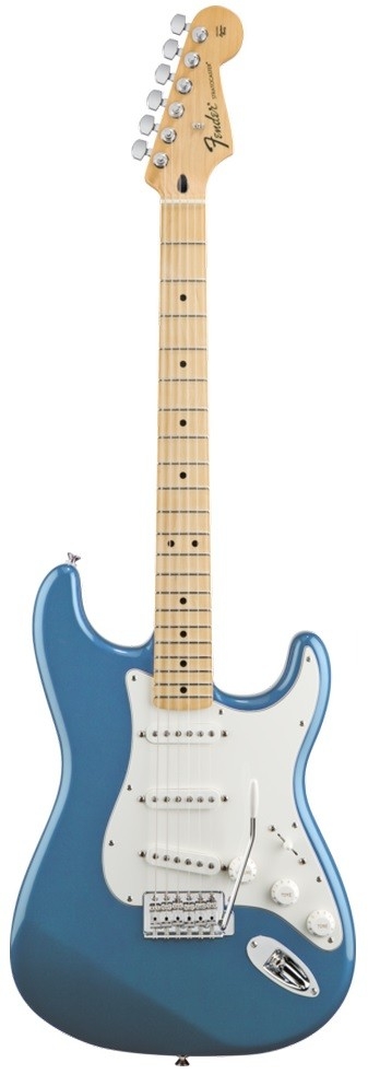 Guitarra Stratocaster Fender Standard Lake Placid Blue Escala Maple 