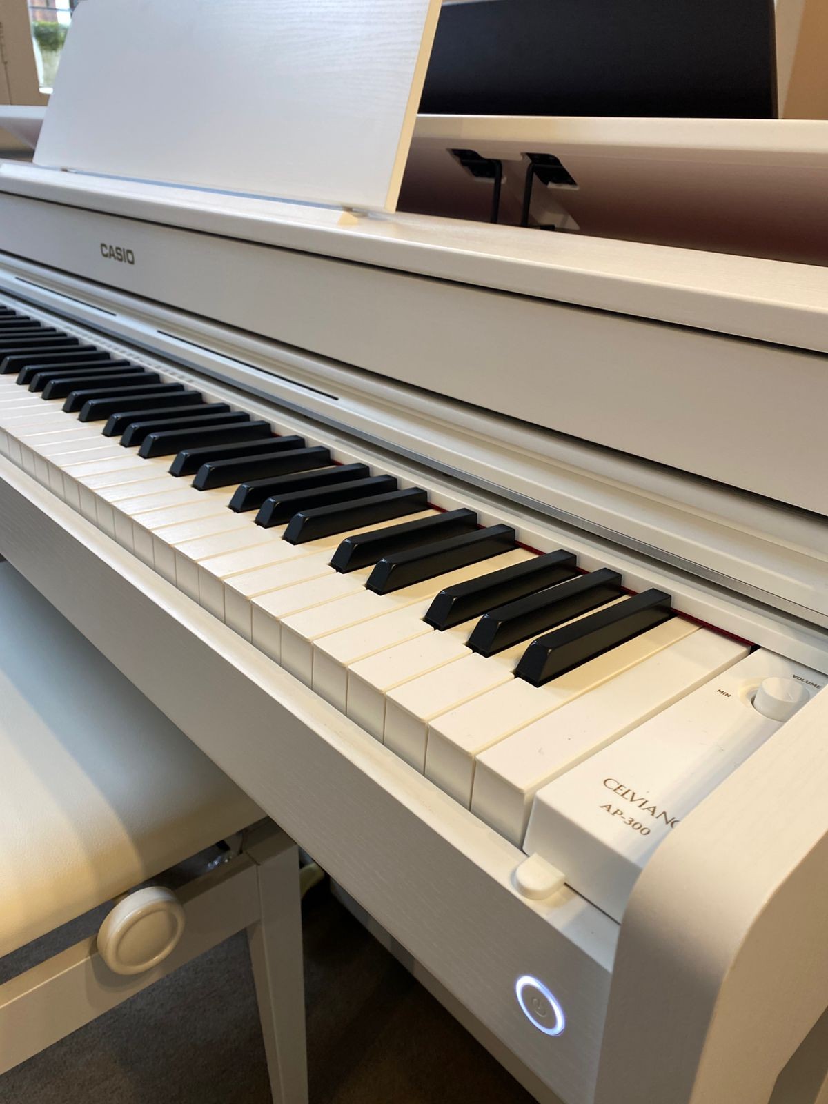 Piano Casio Digital Celviano ap 300 Branco