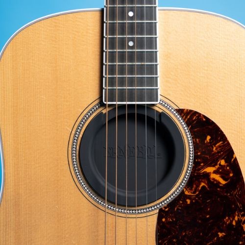 Redutor de Microfonia Ernie Ball P09618 Soundhole Cover 4” Para Violão 