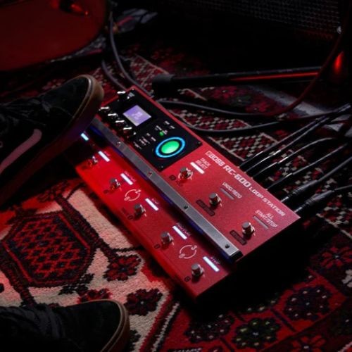 Boss Rc-600 Loop Station Pedaleira de Loop 6 Pistas Estéreo 32-bit 