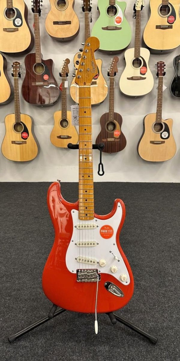 Guitarra Strato Fender Squier Classic Vibe 50's  Fiesta Red 