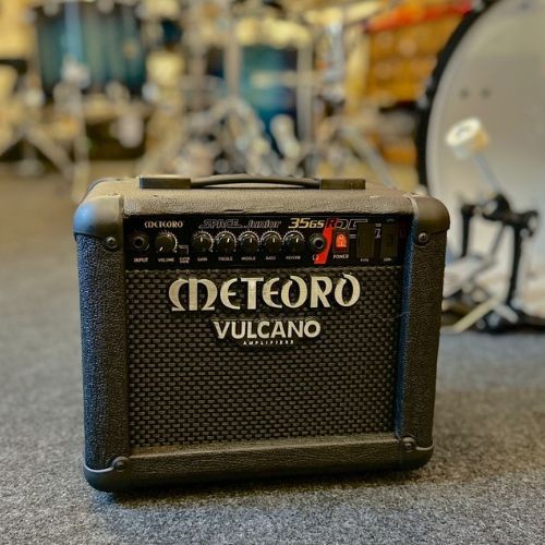Combo Guitarra Meteoro Space Junior 35gsr 25w Rms Com Reverb, Drive e Saída Para Fone 