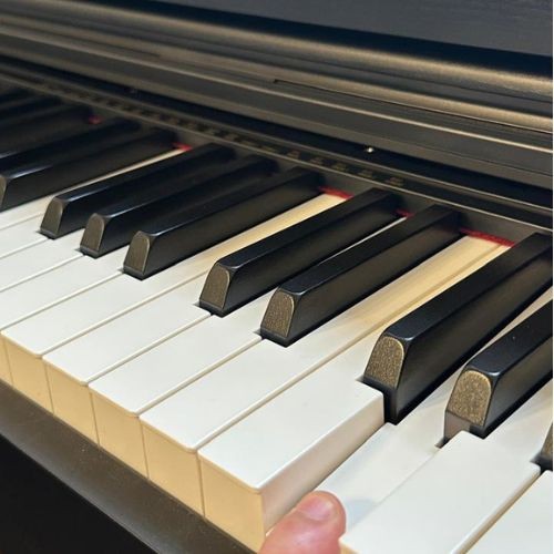Piano Digital Casio Celviano Ap-300bk Preto 88 Teclas Com Banqueta e Bluetooth 