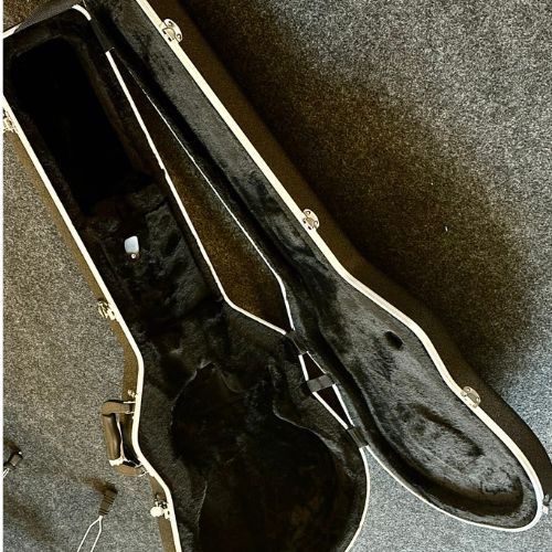 Case Guitarra Gator Gc-lps-s Les Paul Abs Rígido Preto Com Travas 