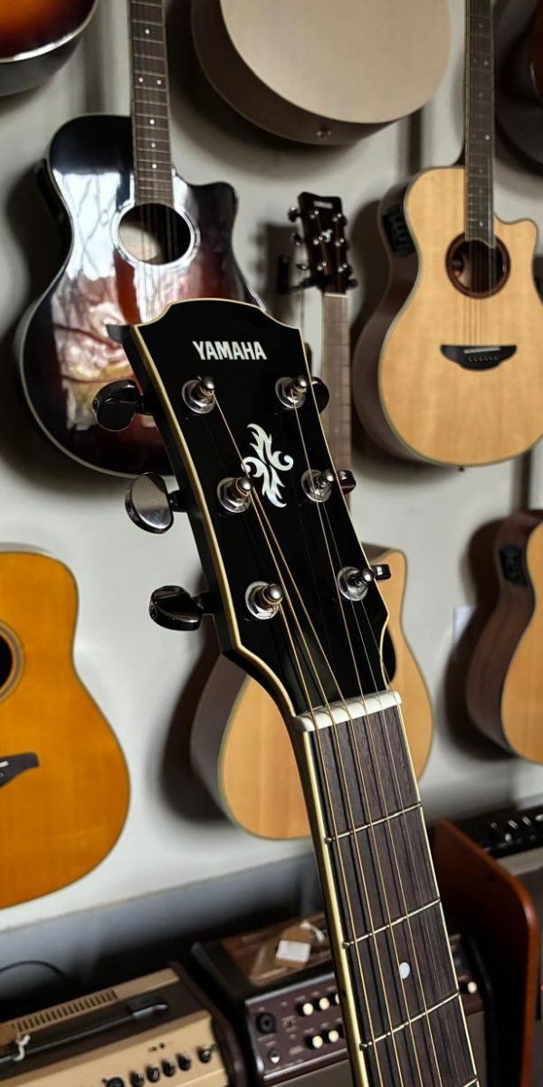 Violão Aço Yamaha Elétrico  Apx700ii Preto 