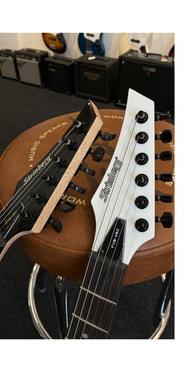 Guitarra Flying v Strinberg Fvs450 Pearl White Com Bag 