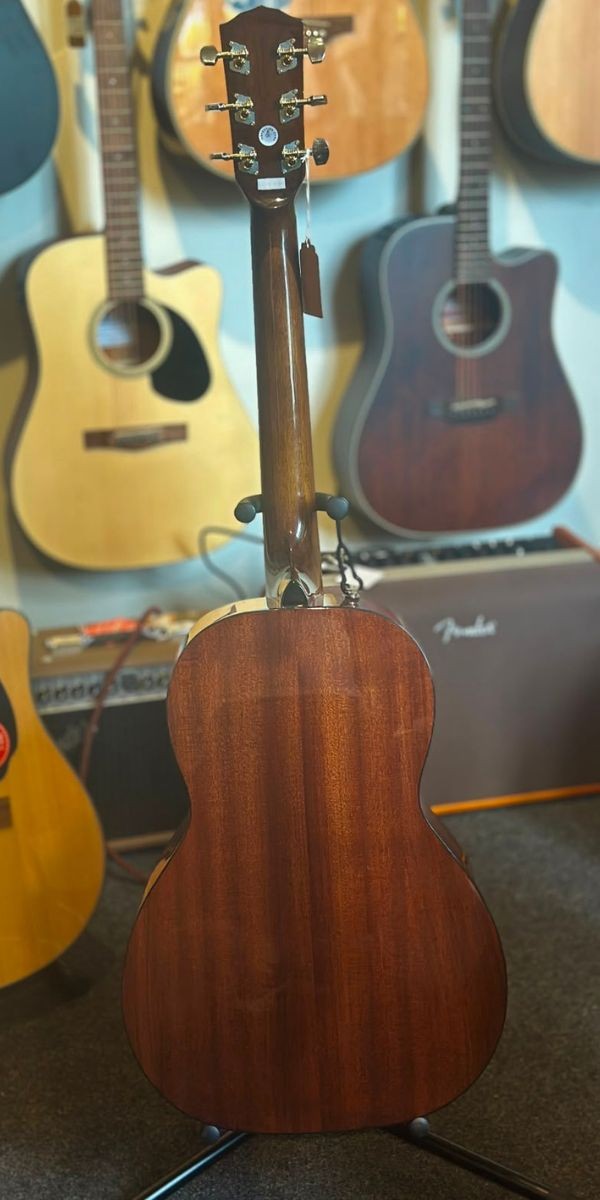 Violão Fender Cp-60s Parlor Natural Aço Com Tampo Sólido Spruce 