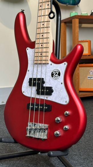 Baixo 4 Cordas Ibanez pj Mezzo Srmd200d Cam Candy Apple Matte 