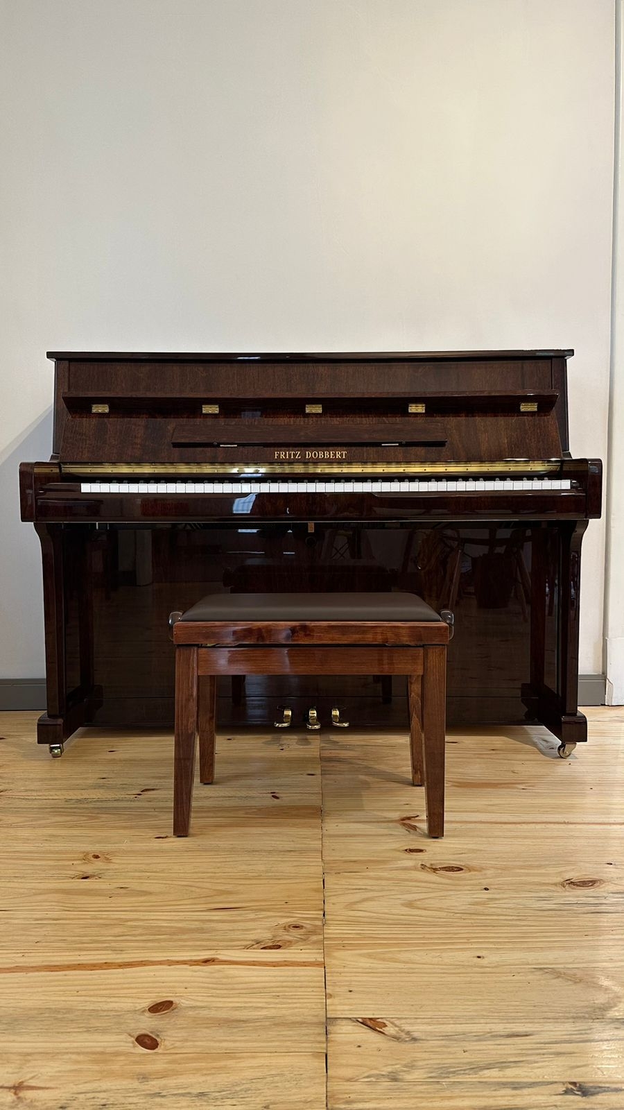 Piano Acústico Vertical Fritz Dobbert Fd110 Imbuia 