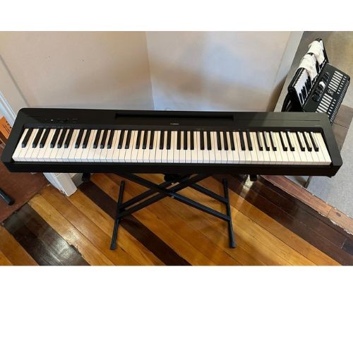 Piano Yamaha Digital p 145 Preto 