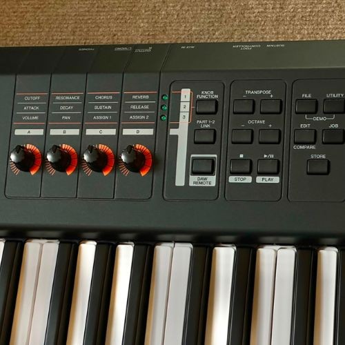 Teclado Yamaha Mx61 bk 61 Teclas Com Sons Motif xs 