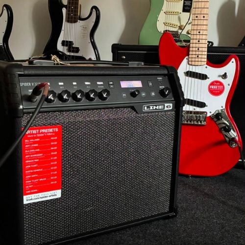 Amplificador Para Guitarra Line 6 Spider v 30 Mkii 30w Preto 