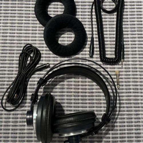 Fone Akg K240 Mkii Studio Semiaberto — Som Preciso, Conforto Profissional e Cabos Removíveis 