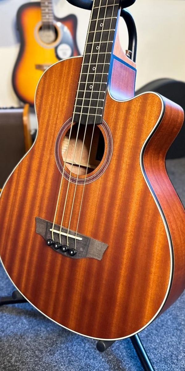 Baixolão Strinberg Sb-240c Eletroacústico Mahogany Fosco 4 Cordas Com Afinador 