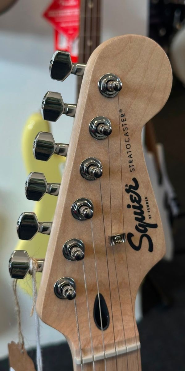 Guitarra Squier Sonic Stratocaster ht Maple Arctic White | Openstage 