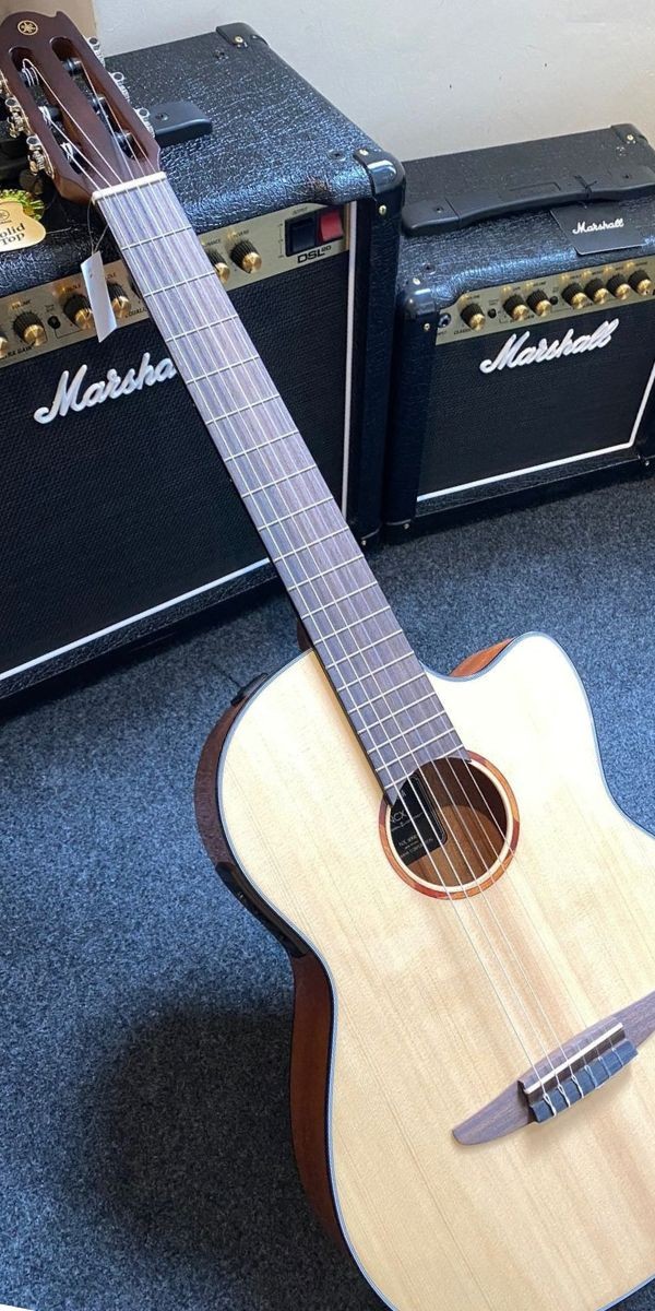 Violão Yamaha Ncx1 Natural Nylon Eletroacústico Tampo Sólido Cutaway 