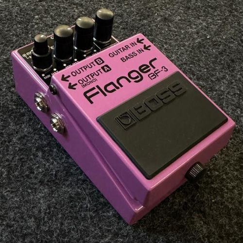 Pedal Guitarra Boss Flanger Bf-3 Compacto Para Guitarra e Baixo 