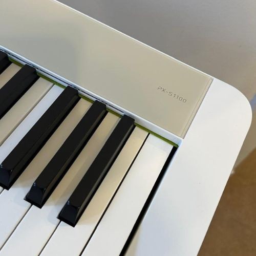 Piano Digital Casio Px-s1100 Linha Privia Mellow Beige c/ Fonte e Pedal de Sustain 