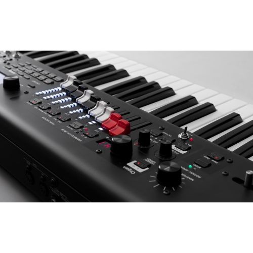 Yamaha Yc61 Stage Keyboard 61 Teclas Waterfall Semi-pesadas Com Drawbars Físicos, Vcm Organ, Awm2 e fm 