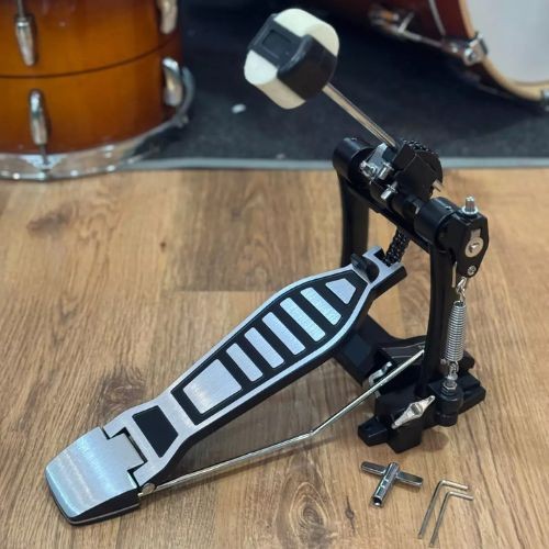 Pedal de Bumbo Michael Dmhp400 Corrente Dupla Batedor 4 Faces 